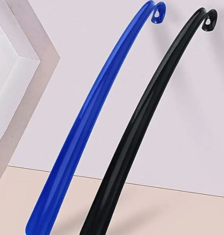 LONG HANDLED SHOE HORN 40cm - BLUE