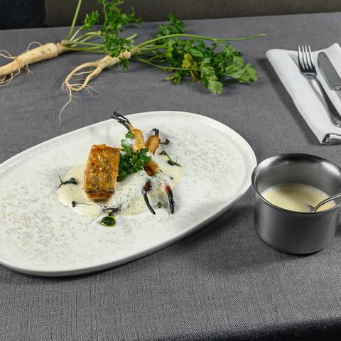 BONNA LUNAR WHITE HYGGE OVAL PLATTER 340x230x18mm LUNHYG34OV (*130224*) = PACK OF 6 X EACHES