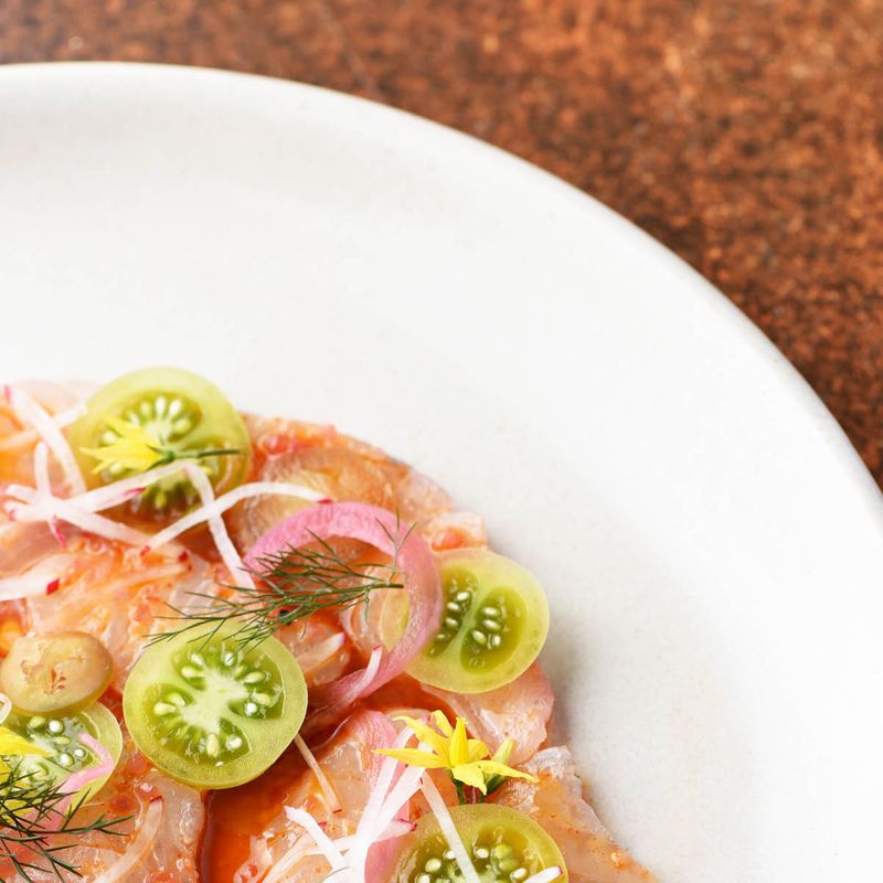 TABLEKRAFT ARTISTICA PIZZA PLATE 330mm SAND (*98520*) =  1 X EACH