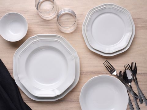 TABLEKRAFT PROVINCIAL VINTAGE PLATE RIM 274x29mm COTTON (*907362*) = PACK OF 3 X EACHES