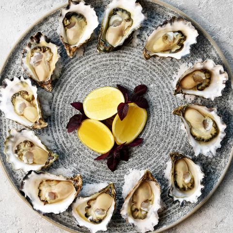 TABLEKRAFT SOHO ROUND PLATE 285x10mm EFFECT (*908852*) = PACK OF 4 X EACHES