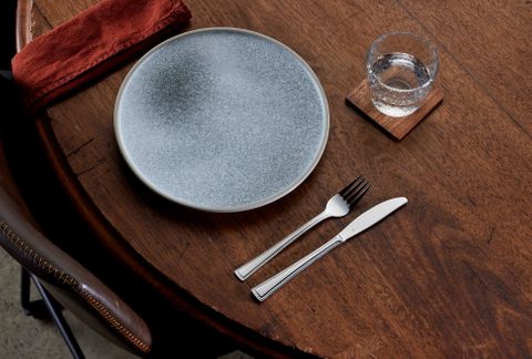 TABLEKRAFT SOHO ROUND PLATTER 330x15mm PURE (*908845*) = PACK OF 2 X EACHES