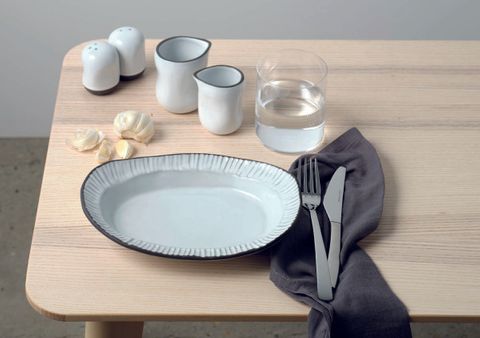 TABLEKRAFT LINEA SALT SHAKER ORGANIC SHAPE 61x46mm (*907417*) = PACK OF 6 X EACHES