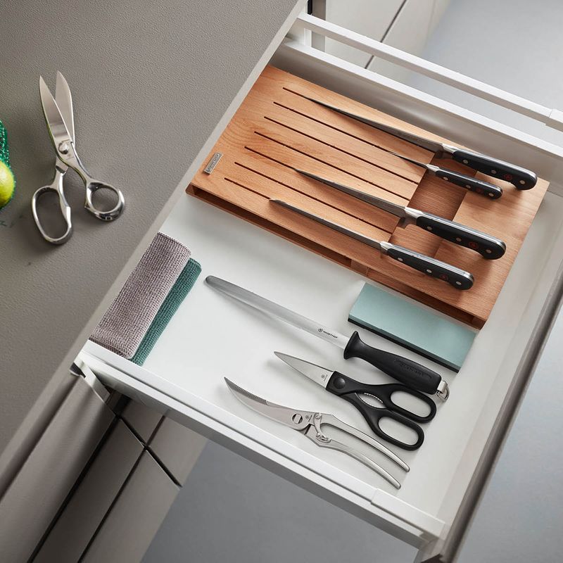 WUSTHOF CLASSIC COOK'S KNIFE 230mm (1040100123W) (*28081*) =  1 X EACH