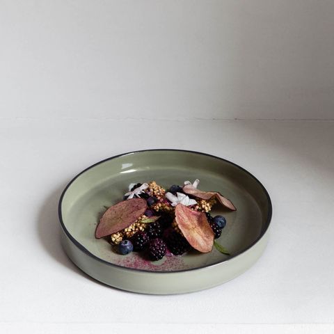 REVOL CARACTERE ROUND PLATE 260mm CARDAMON (*RV652706*) = PACK OF 4 X EACHES