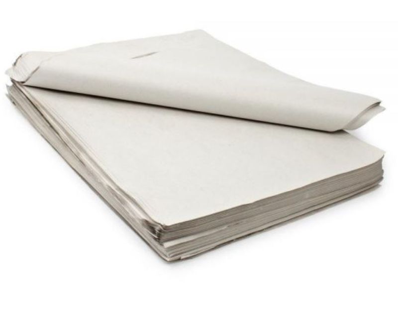 White Thick Gloss Paper Folded Full Size 24" x 32" / 610mm(W) x 810mm(L) - Standard Ream