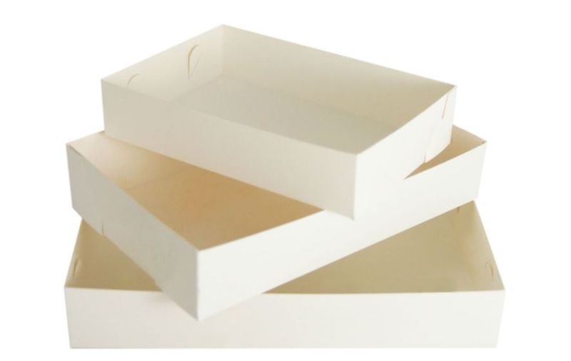 White Cake Tray No. 20 135mm(L) x 180mm(W) x 45mm(H) - Packet of 250