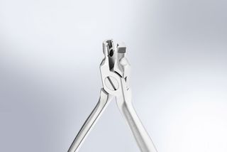 Arrow Clasp Former Premium