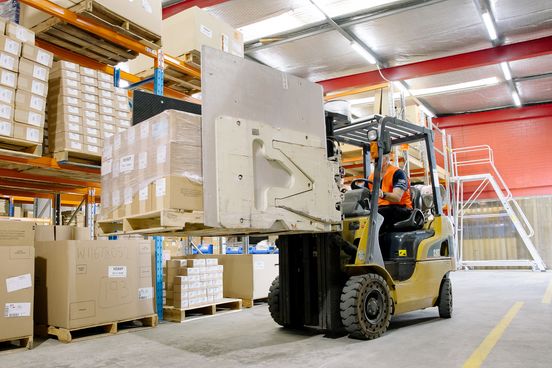 Dependable Warehouse