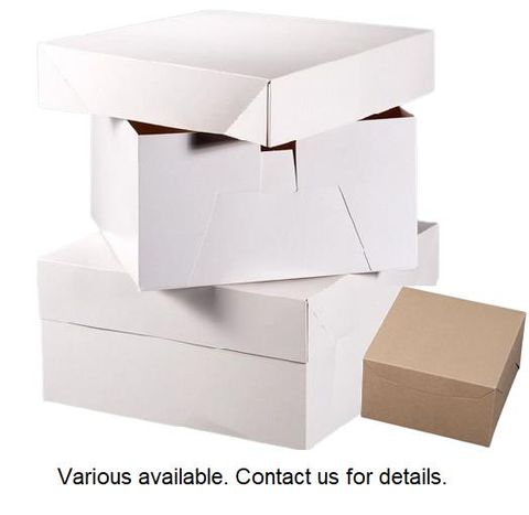 Cake Boxes polylined white milkboard square 205mm (L) 205mm (W) 100mm (H)