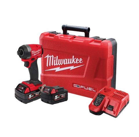 M18 FUEL Gen4 Heavy Duty Impact Driver 5Ah Kit