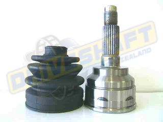 CVJ MAZ 323 ASTINA  26/56/30