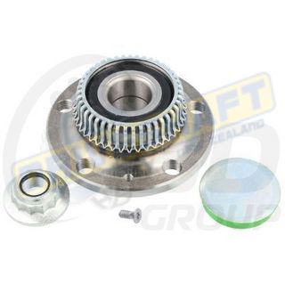 W/B R AVW GOLF 2004 HUB