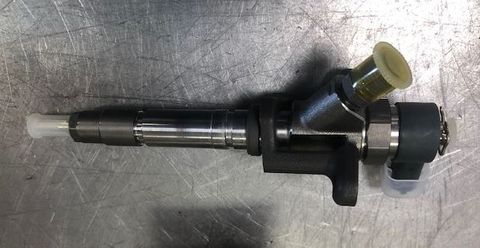 #Bosch Common Rail Injector - Mitsubishi Fuso - 4M50