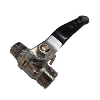 Right Hand Ball Valve 3/8M to 1/2M