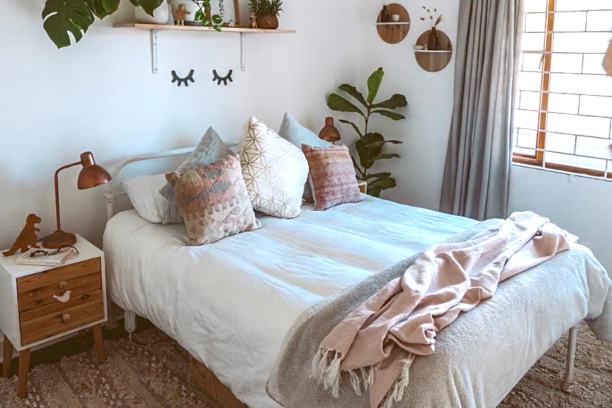 5 Quick and Easy Steps to Refresh Your Bedroom
