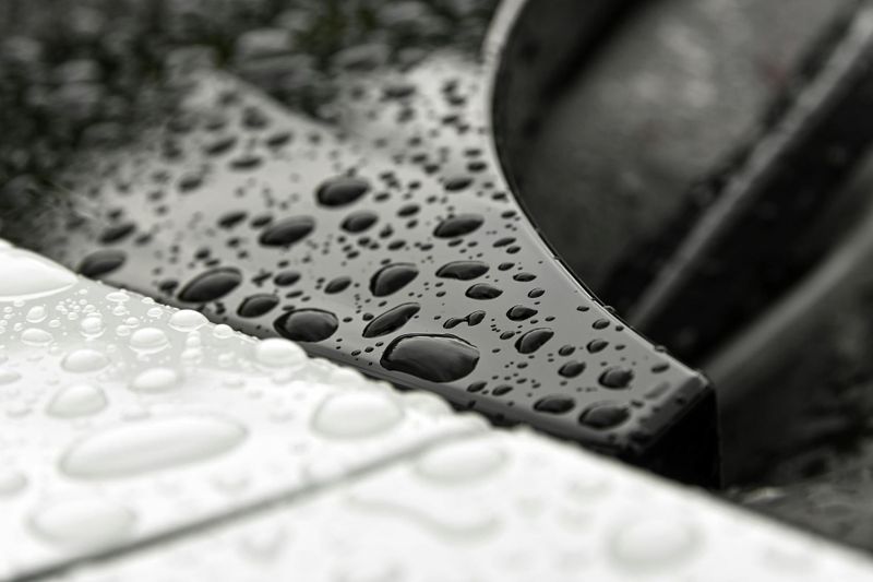 Understanding the Hydrophobic Properties of PTFE