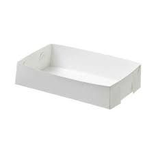 **23 CAKE TRAY  MILK BOARD 200