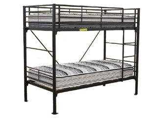 Bunk w/ Nomad Mattresses