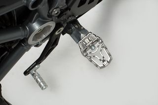 FOOTREST KIT SW MOTECH EVO BMW F750GS F850GS F850GS ADVENTURE S1000XR
