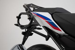 SIDE CARRIER RIGHT SW MOTECH BMW R1200R 14-18  R1250R 18-ON  R1250RS 18-ON