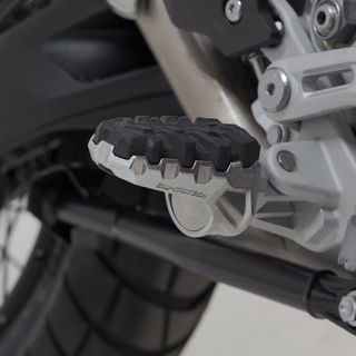 FOOTREST KIT SW MOTECH EVO TRIUMPH TIGER 1200 22-ON