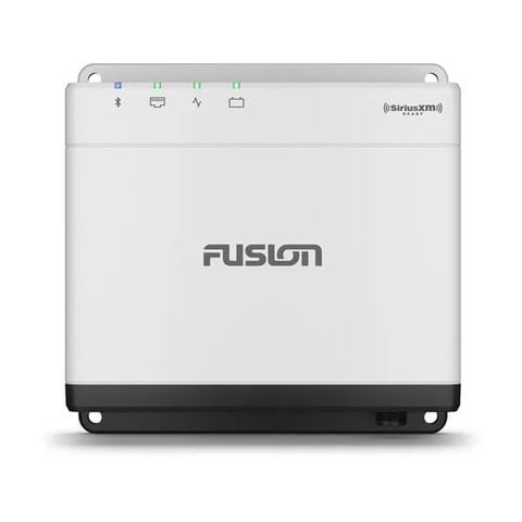 FUSION APOLLO WB670 WHITE BOX MARINE ENTERTAINMENT SYSTEM