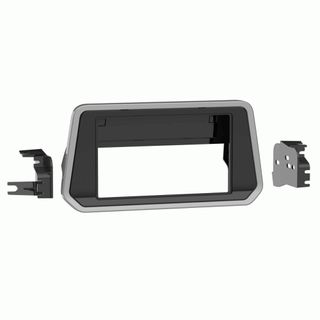 FITTING KIT NISSAN SENTRA , SUNNY , PULSAR 2020 - UP DOUBLE DIN (GLOSS BLACK / SILVER TRIM)