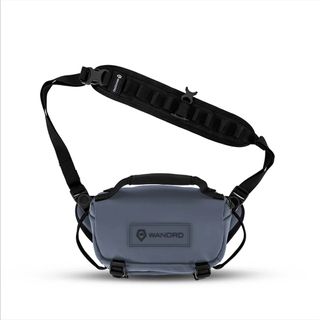 WANDRD ROGUE 3L CAMERA SLING BAG AEGEAN BLUE