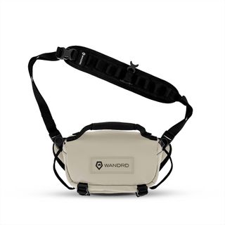 WANDRD ROGUE 3L CAMERA SLING BAG YUMA TAN