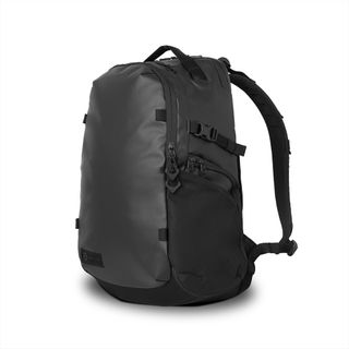 WANDRD STRATUS 18L EVERYDAY CAMERA BACKPACK BLACK