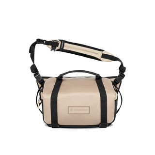WANDRD ROGUE 9L CAMERA SLING BAG YUMA TAN