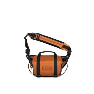 WANDRD ROGUE 4L CAMERA SLING BAG SEDONA ORANGE