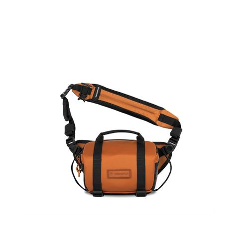 WANDRD ROGUE 4L CAMERA SLING BAG SEDONA ORANGE