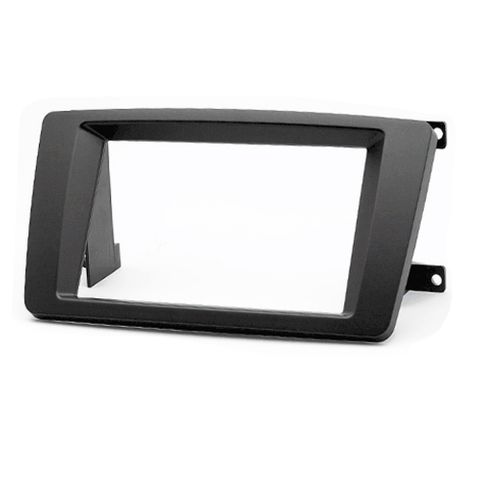 FITTING KIT SKODA OCTAVIA 2004 - 2013 DOUBLE DIN (BLACK)