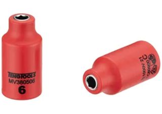SOCKETS