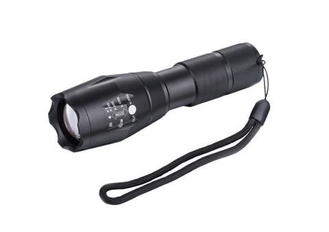 XML LED FLASH LIGHT 300 LUMENS- BLACK