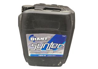 GIANT SYNTEC 10W40 SM 20 Ltr