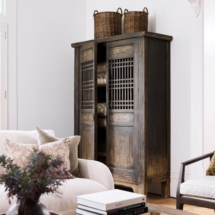Shelving & Cabinets