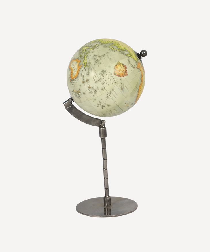 Castor Globe on Stand Large