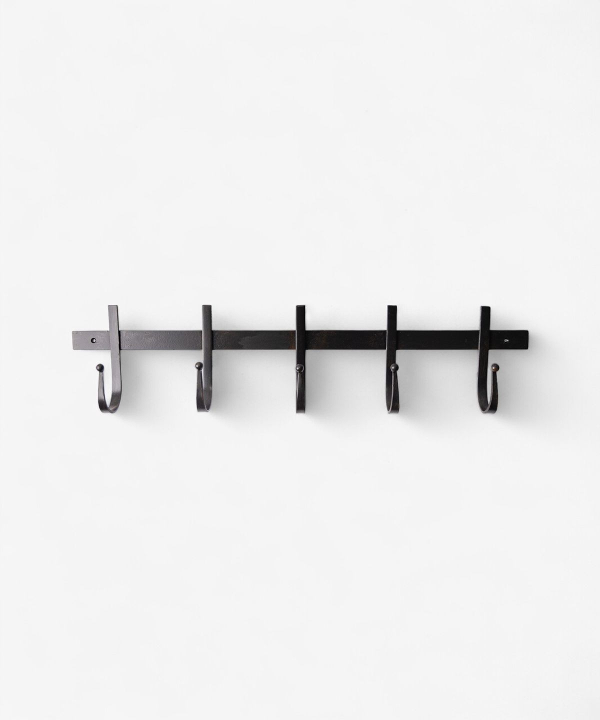Chunky Iron 5 Hook Brush Black