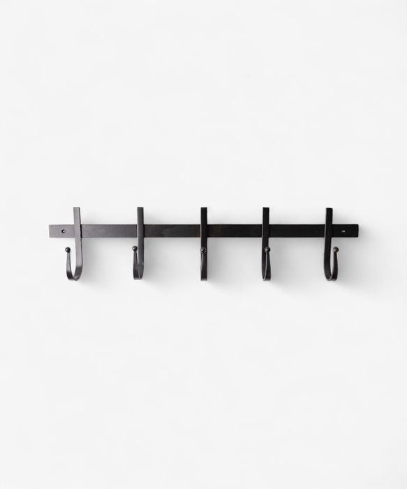 Chunky Iron 5 Hook Brush Black