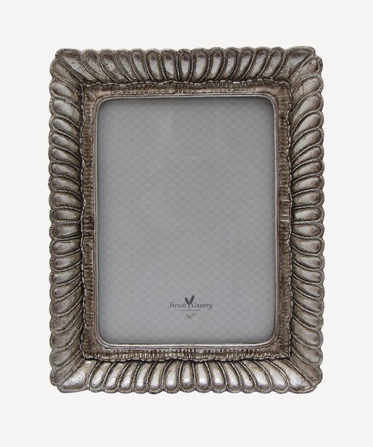 Fanned Rectangle Photo Frame Pewter Finish 5x7"