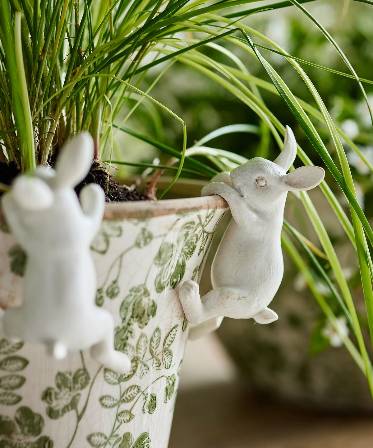 Hanging Bunny Decor White (4PC)