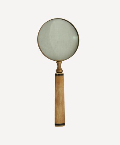 Adah Magnifying Glass