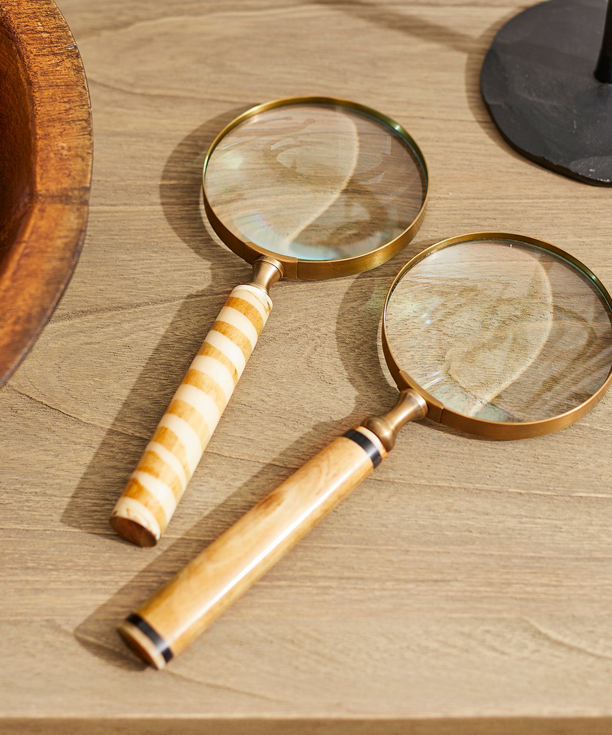 Adah Magnifying Glass