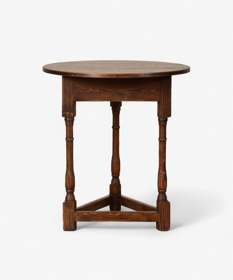 Tavern Table