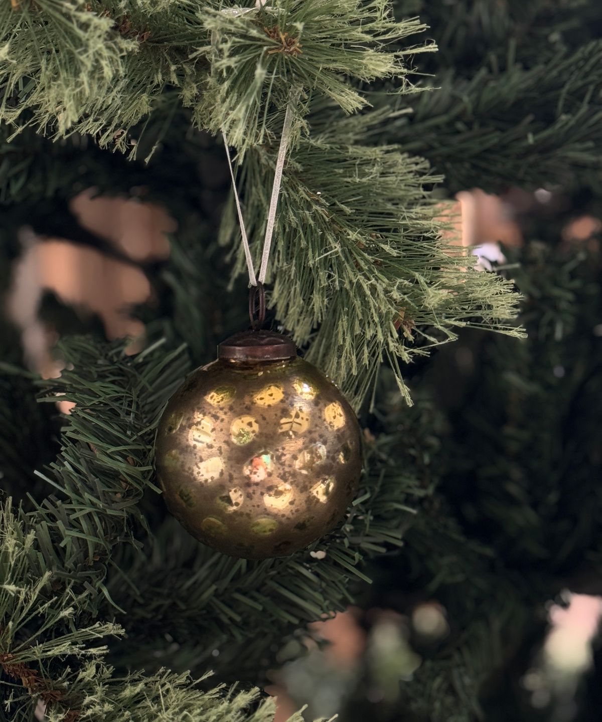 Dotty Gold Bauble