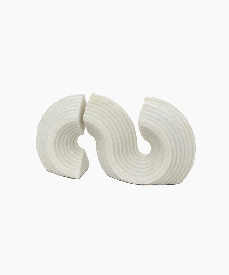 S-Curved Book End