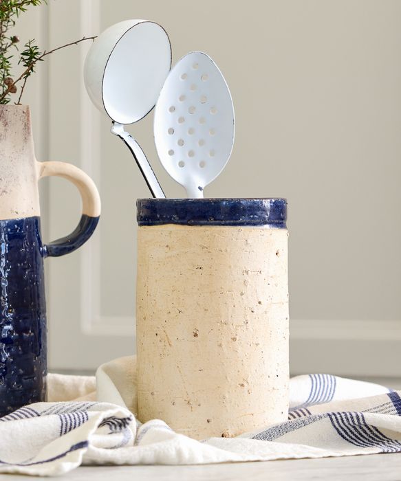 Monte Terracotta Pot Dark Blue